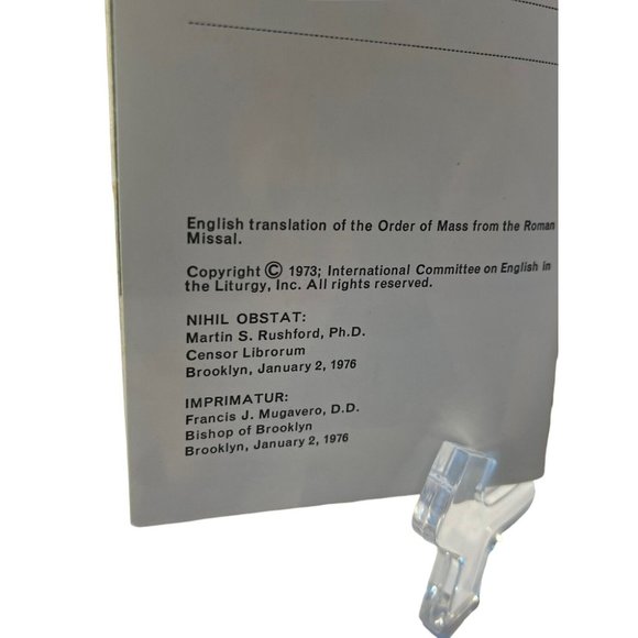 Vintage Blessed Trinity Catholic Missal 1973 Pocket Size Illustrated - Picture 6 of 9